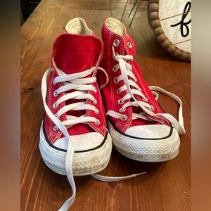 Red converse